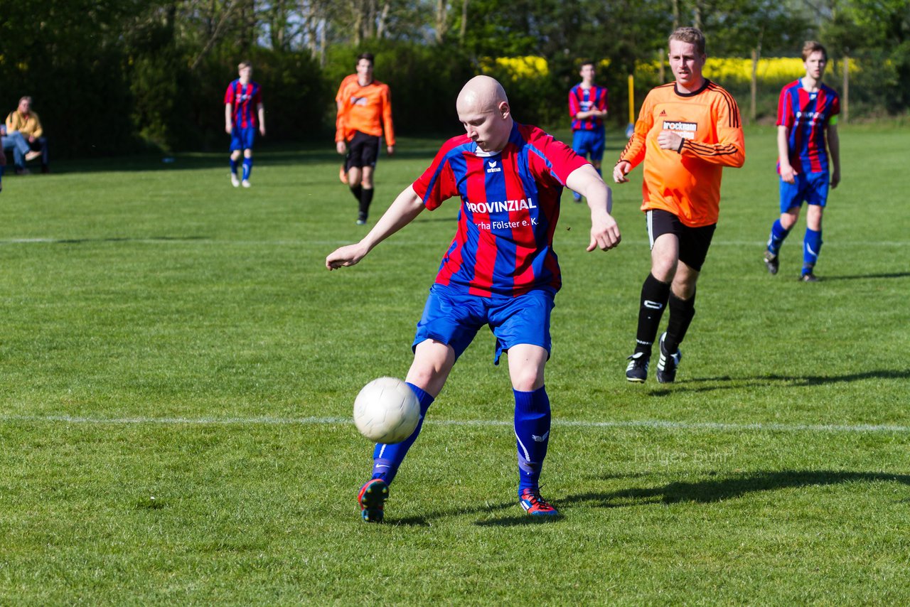 Bild 251 - Herren FSG BraWie 08 - TSV Ntzen : Ergebnis: 1:2